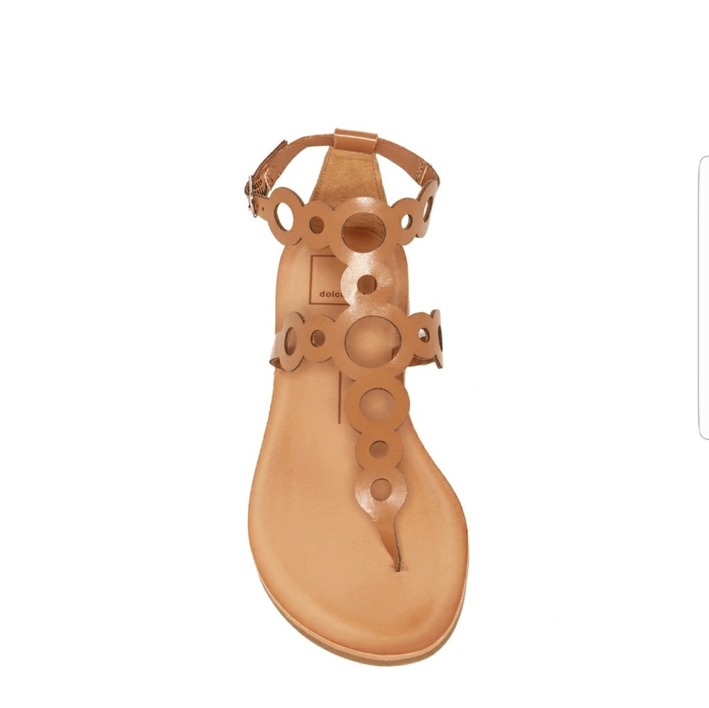 Dolce Vita

Jolee Cutout T-Strap Sandal